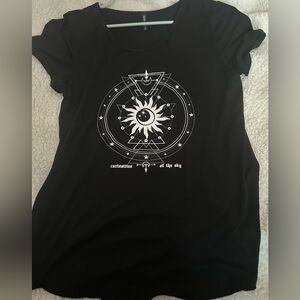 “curiosities of the sky” Edista women’s t shirt M